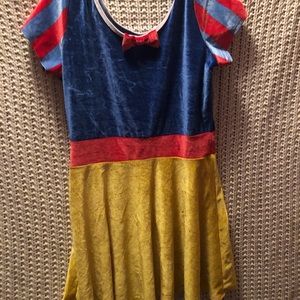 Snow White costume